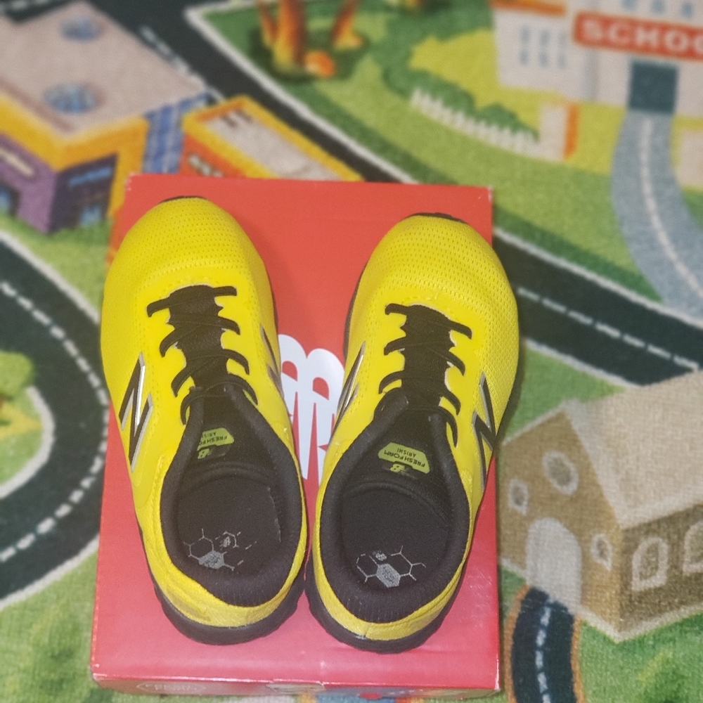New Balances - Picture 6 of 14